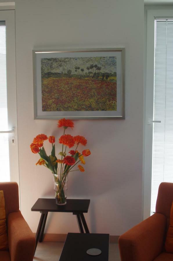 Das Gelbe Haus 1 Apartment *